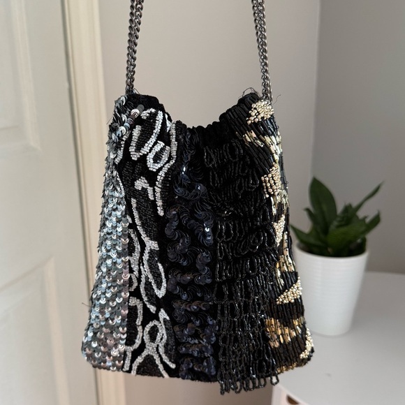 Zara multicolour metallic sequin beaded pouch bag - Picture 3 of 4
